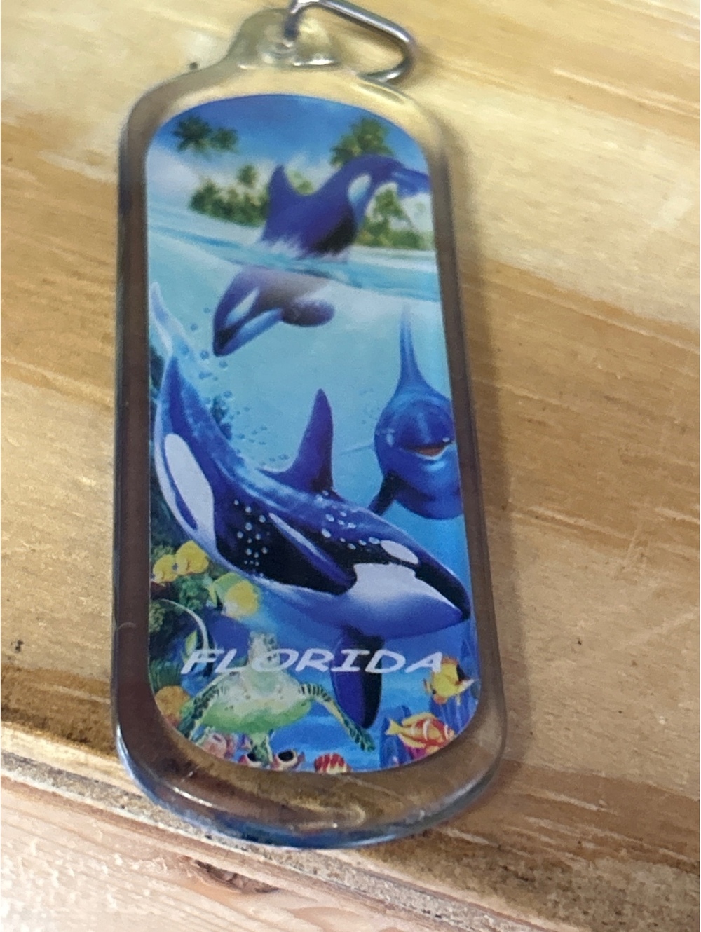 Killer whale keychain Part